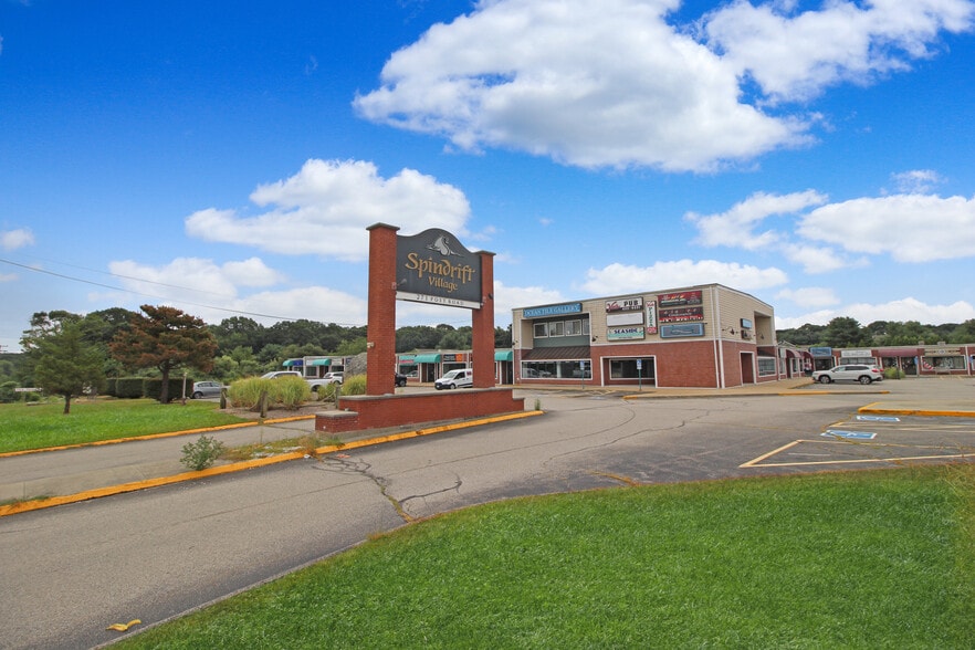 More Photos Of 267 Post Rd, Westerly General Retail For Lease