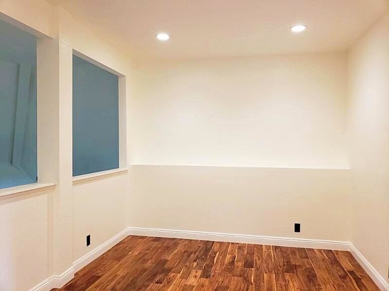 More Photos Of 1610 Oak St, Solvang Office For Lease