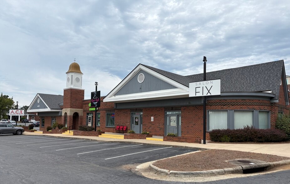 More Photos Of 435 Dolley Madison Rd, Greensboro Freestanding For Lease