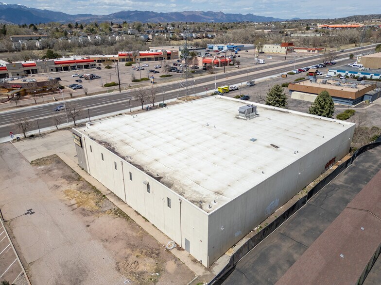 More Photos Of 345 S Academy Blvd, Colorado Springs Freestanding For Sale