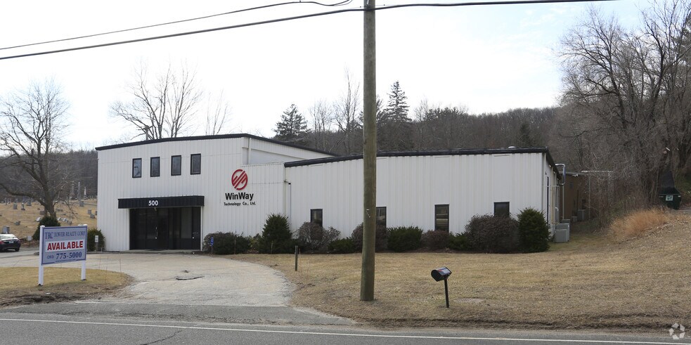 More Photos Of 500 Federal Rd, Brookfield Manufacturing For Lease