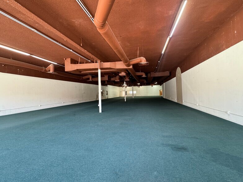 More Photos Of 210 N Carson St, Carson City Storefront For Lease