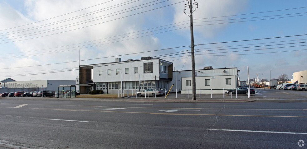 More Photos Of 772 Warden Ave, Toronto Warehouse For Sale