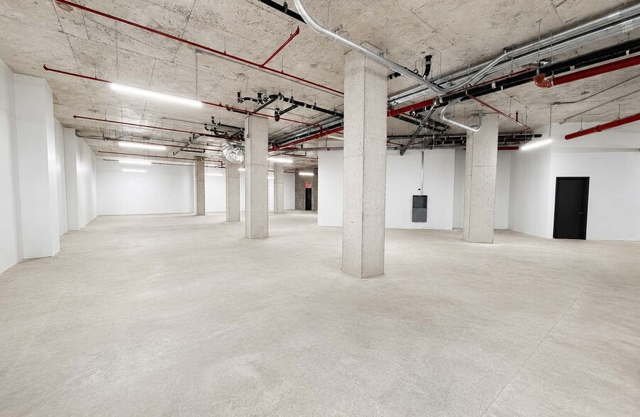 More Photos Of 98-81 Queens Blvd, Rego Park Apartments For Lease