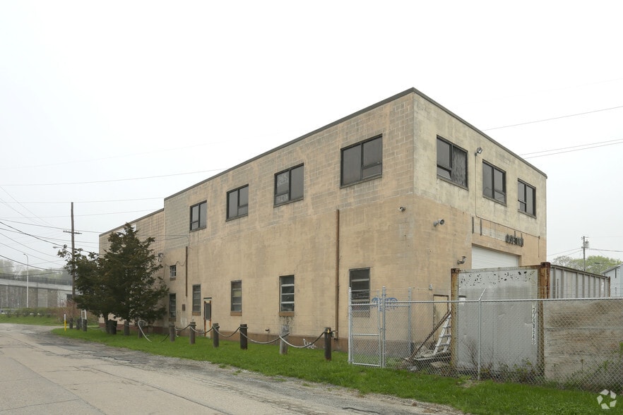 More Photos Of , East Providence Unknown For Sale