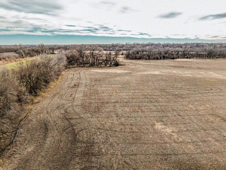 More Photos Of 79+/- Acres on 272nd Rd. Rd @ 41st Rd, Arkansas City Land For Sale