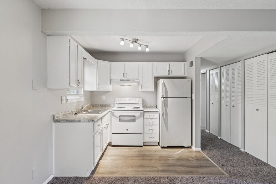 More Photos Of 8000-8034 E 88th Ter, Kansas City Apartments For Sale