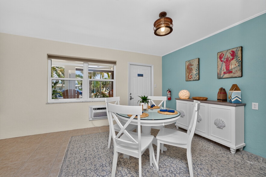 More Photos Of 1130 Gulf Blvd, Englewood Apartments For Sale