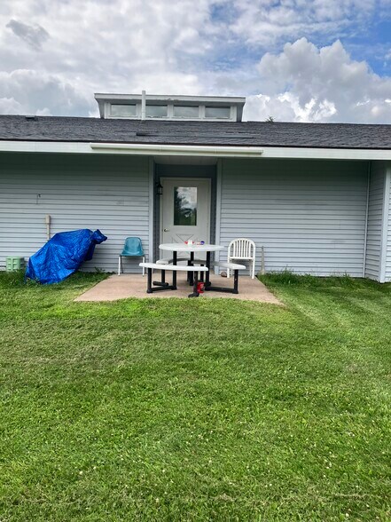 More Photos Of 769 W Maple St, Ewen Apartments For Sale