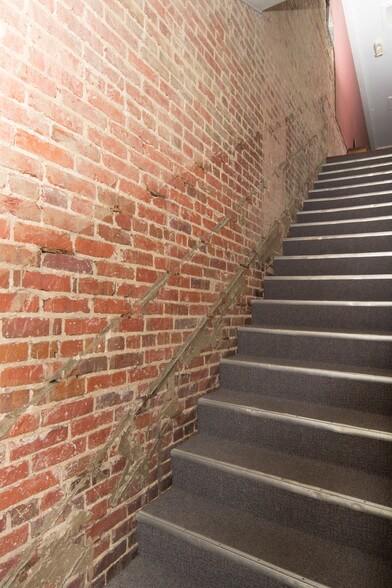 More Photos Of 5216 Willing St, Milton Storefront Retail Office For Sale