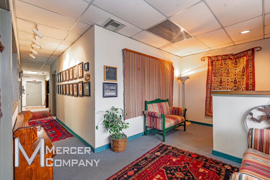 More Photos Of 3700 Reagan Dr, Fort Worth Warehouse For Sale