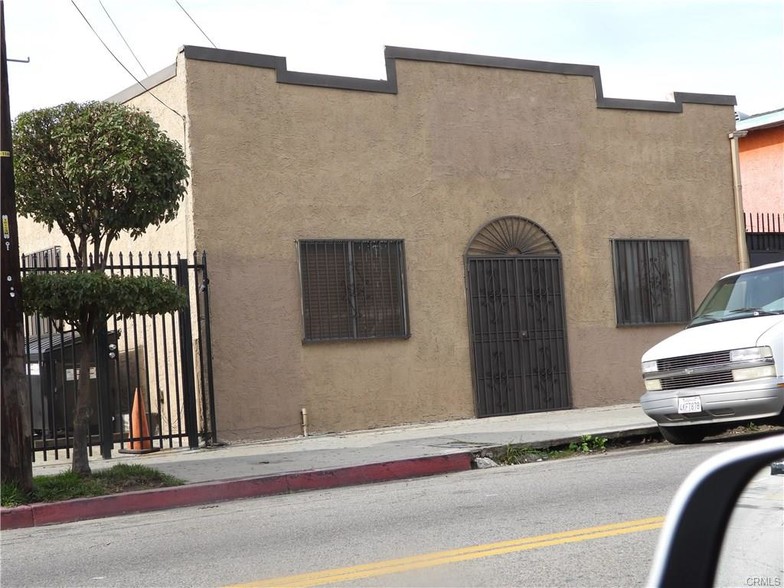 Primary Photo Of 6617 S San Pedro St, Los Angeles Office Residential For Lease