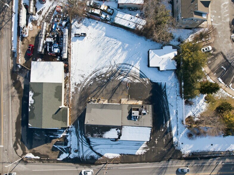 More Photos Of 238 Highway 34, Old Bridge Storefront Retail Residential For Sale