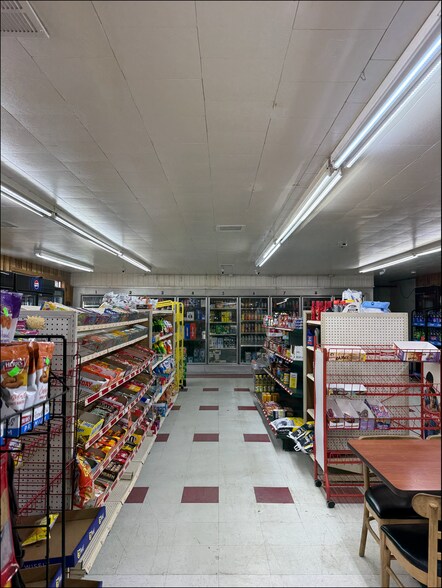 More Photos Of 5659 NC Highway 62 S, Yanceyville Service Station For Sale
