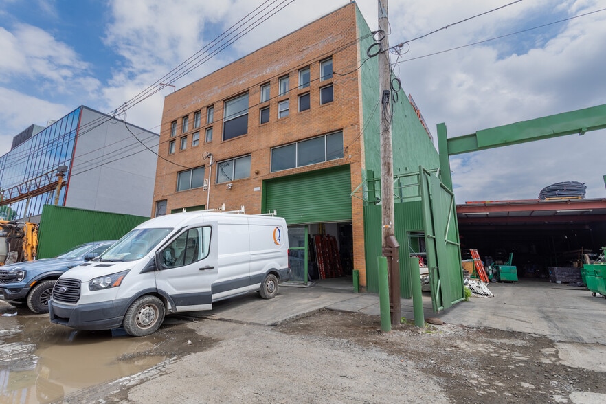 Primary Photo Of 58-35 57th, Maspeth Flex For Lease