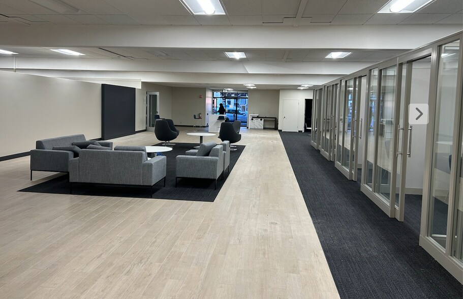 More Photos Of 1536 Shattuck Ave, Berkeley Bank For Lease