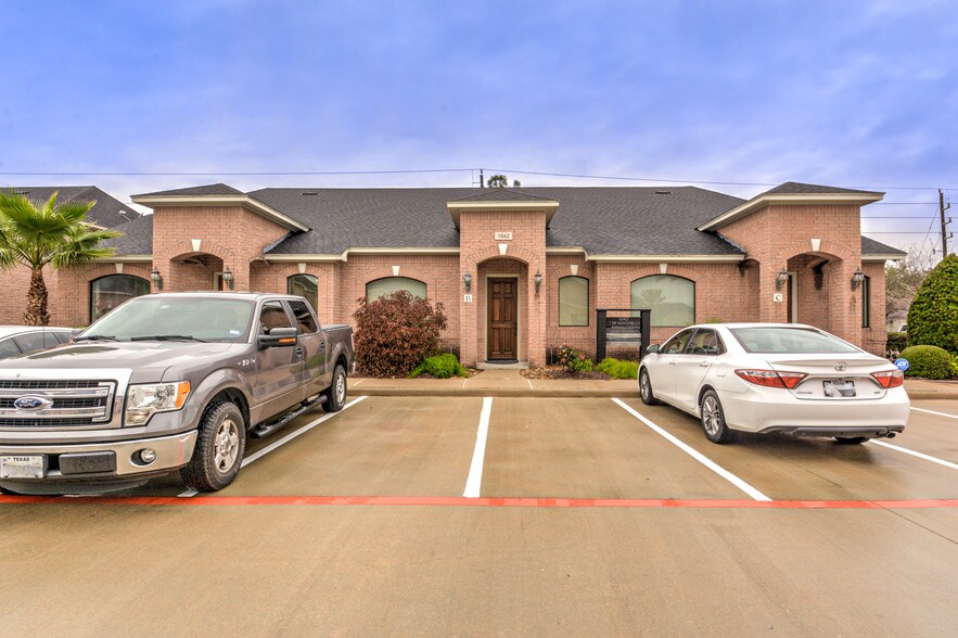 More Photos Of 1842 Snake River Rd, Katy Medical For Sale