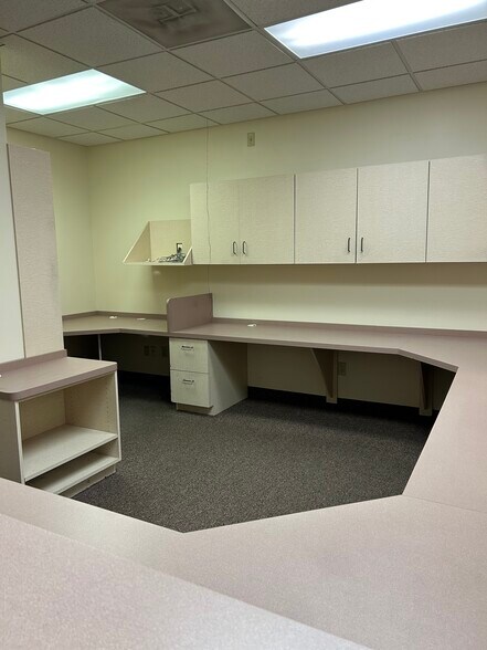 More Photos Of 8214-8244 N Main St, Dayton Medical For Lease