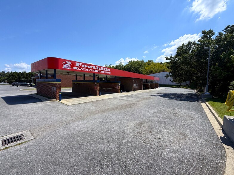 More Photos Of 861 25 70 Hwy, Newport Specialty For Sale