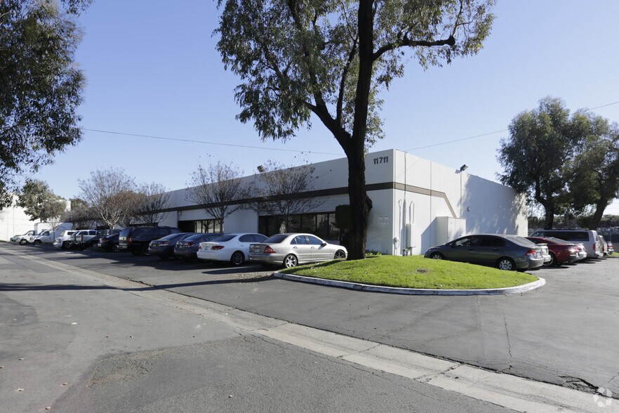 Primary Photo Of 11711 Coley River Cir, Fountain Valley Light Manufacturing For Lease