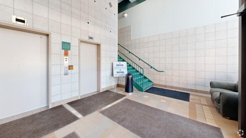 More Photos Of 11 E Church St, Marshalltown Unknown For Sale