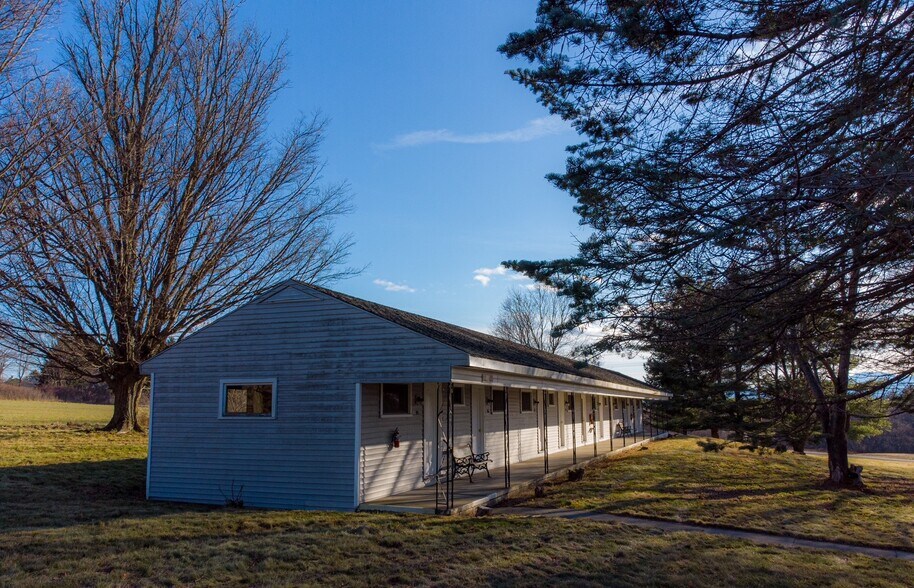 More Photos Of 203 County Route 405, Greenville Hotel For Sale