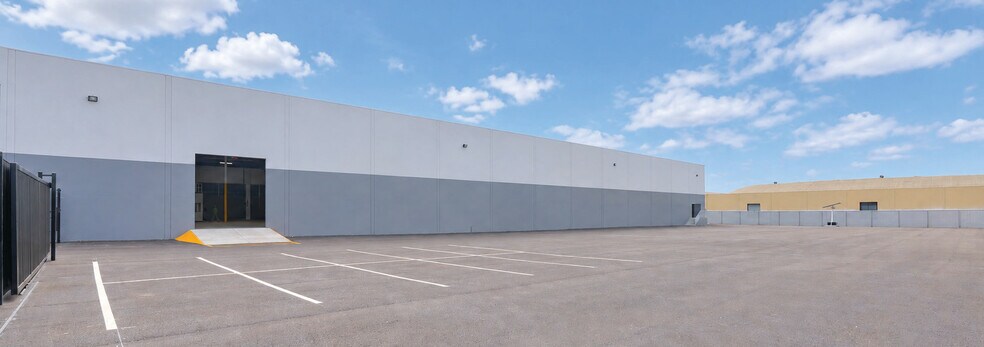 More Photos Of 6466 Gayhart St, Commerce Warehouse For Sale