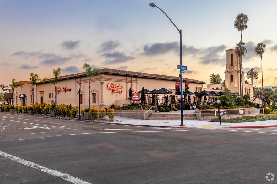 Primary Photo Of 789 W Harbor Dr, San Diego General Retail For Lease