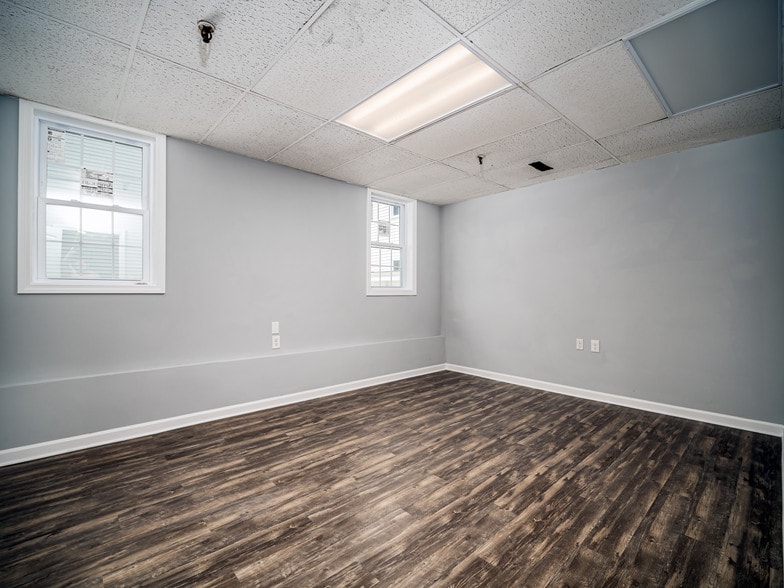 More Photos Of 100 Central St, Milford Warehouse For Lease