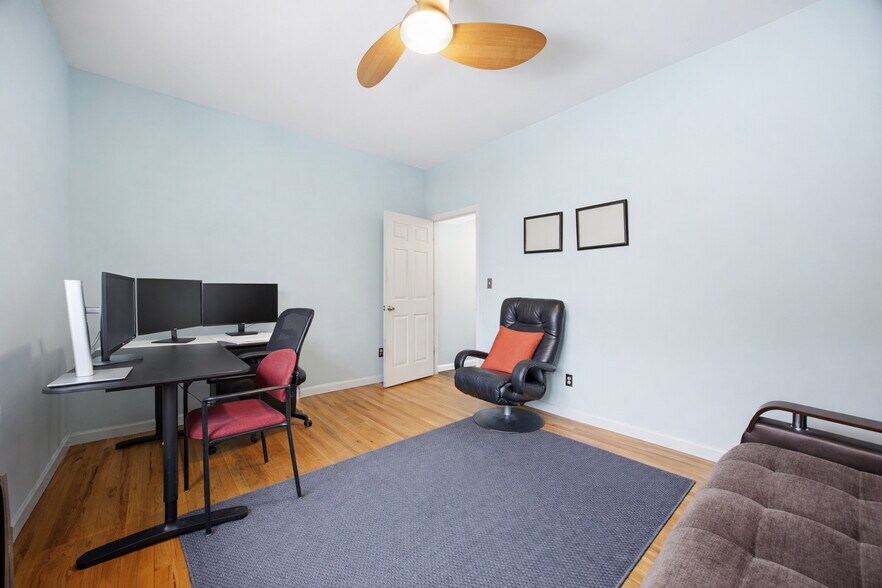 More Photos Of 331 Leonard St, Brooklyn Apartments For Lease
