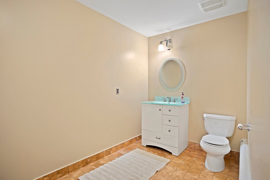 More Photos Of 78-80 Main St, Madison Office For Lease