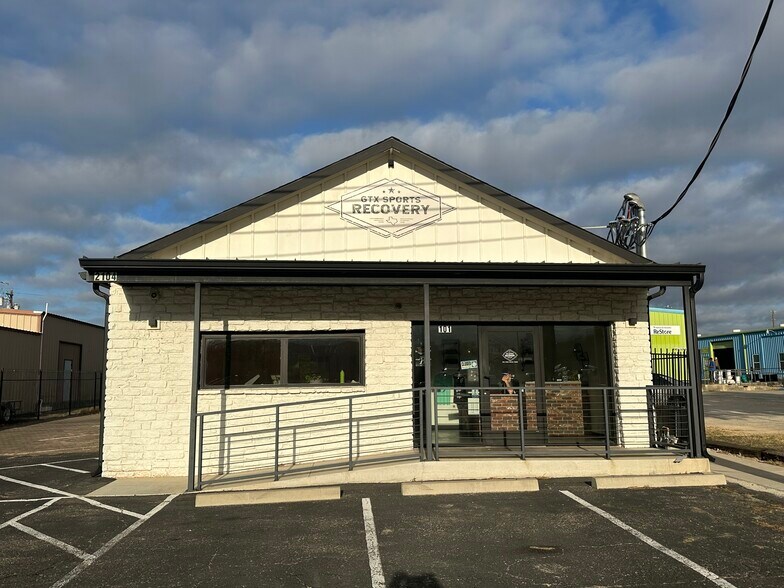 Primary Photo Of 2104 N Austin Ave, Georgetown Office For Sale