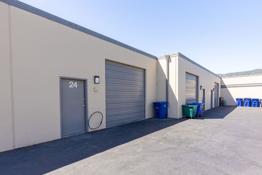 More Photos Of 100 N Hill Dr, Brisbane Light Manufacturing For Sale