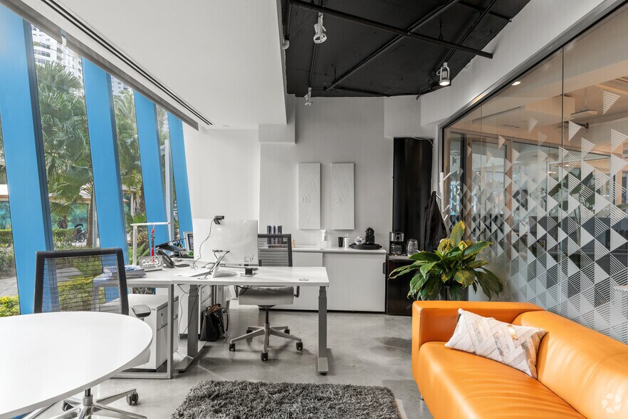 More Photos Of 333 Las Olas Way, Fort Lauderdale Coworking Space