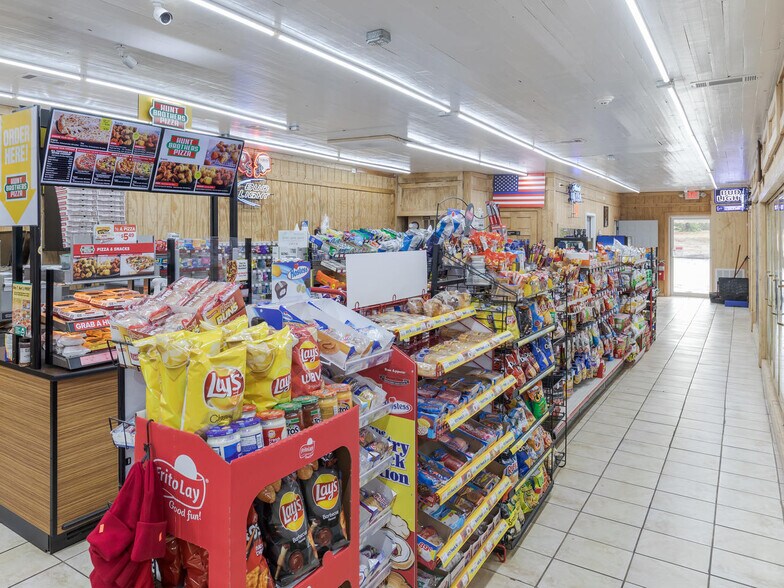More Photos Of 3346 Us Highway 29, Valley Service Station For Sale