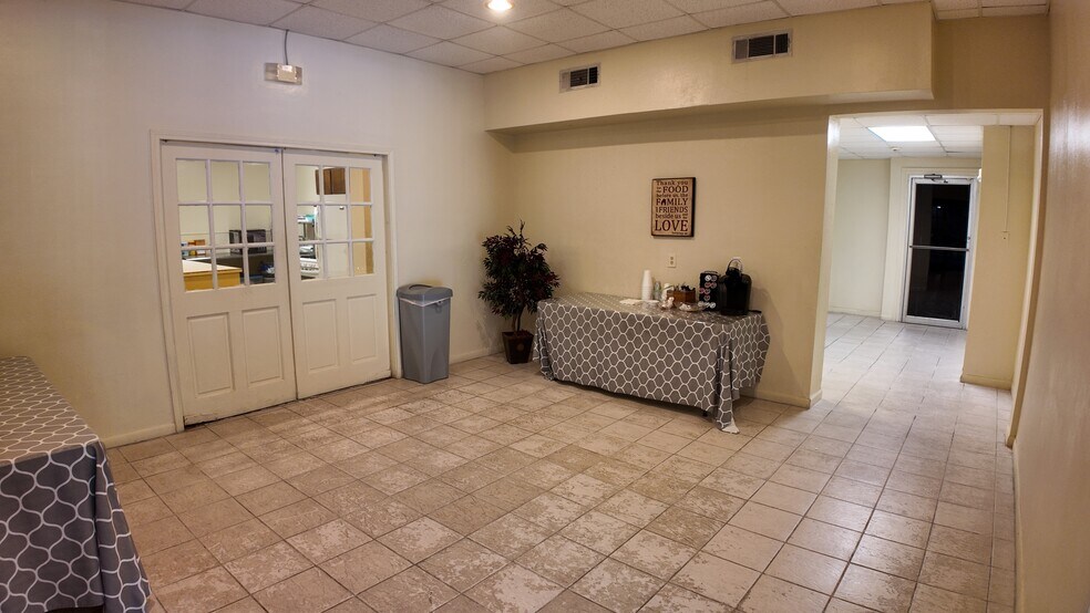 More Photos Of 322 Laurel St, La Marque Freestanding For Sale