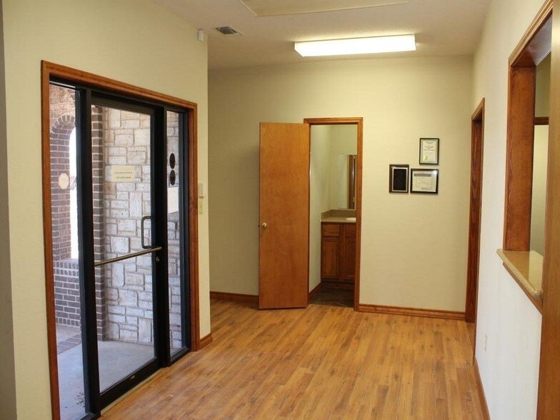 More Photos Of 3097 Brick Plant Rd, Snyder Manufacturing For Sale