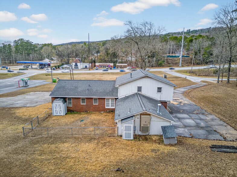 More Photos Of 3310 Henry Rd, Anniston Healthcare For Sale