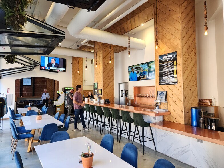 More Photos Of 701 Island Ave, San Diego Loft Creative Space For Sale