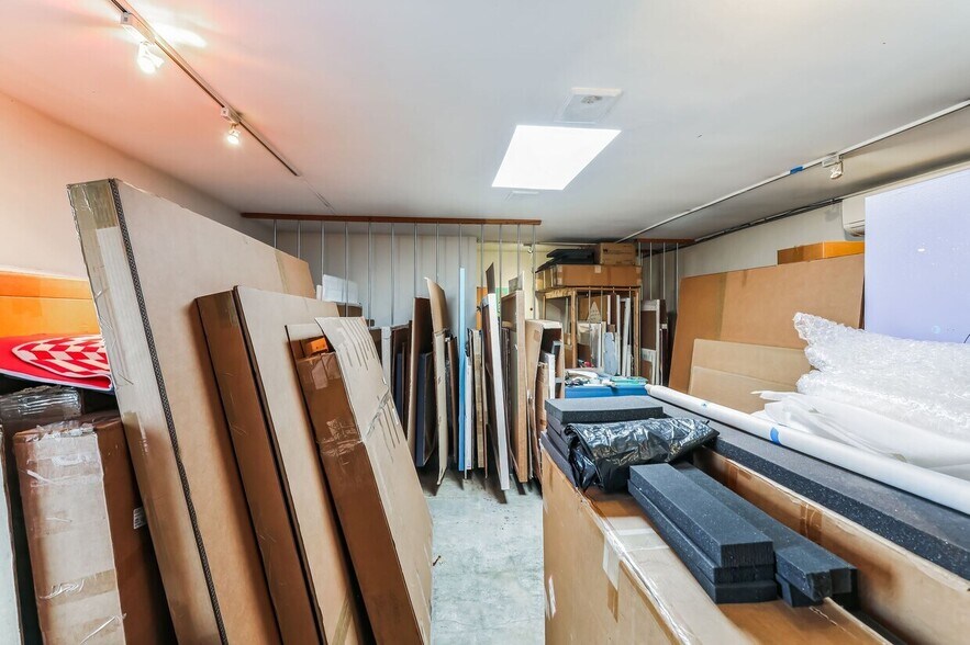 More Photos Of 326 N Coast Hwy, Laguna Beach Apartments For Lease