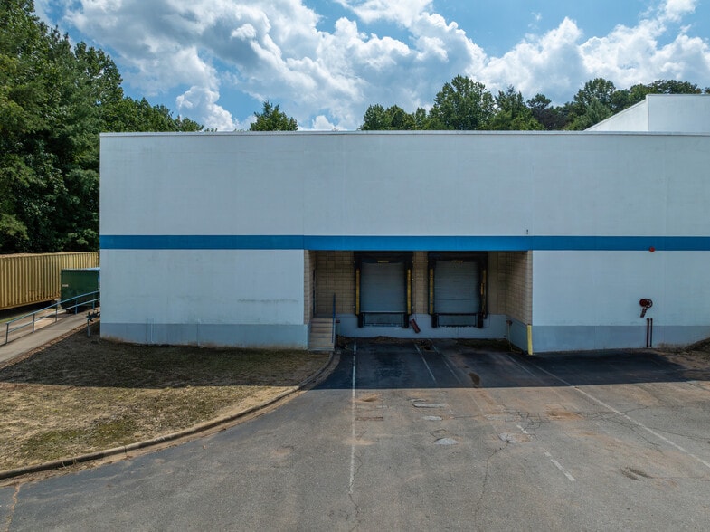 More Photos Of 230 Sardis Rd, Asheville Distribution For Sale