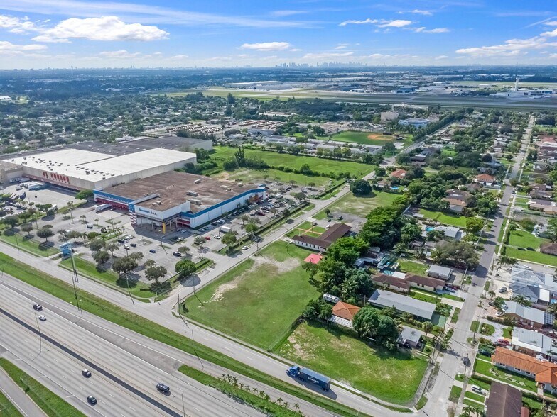 More Photos Of 16600 NW 44th Ct, Opa Locka Land For Lease