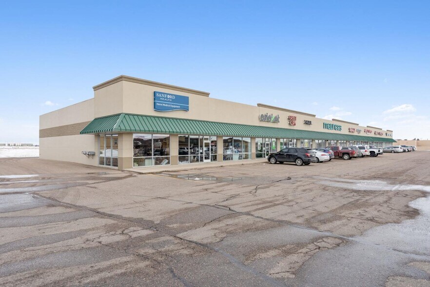 More Photos Of 1151 Ryans Rd, Worthington Unknown For Lease