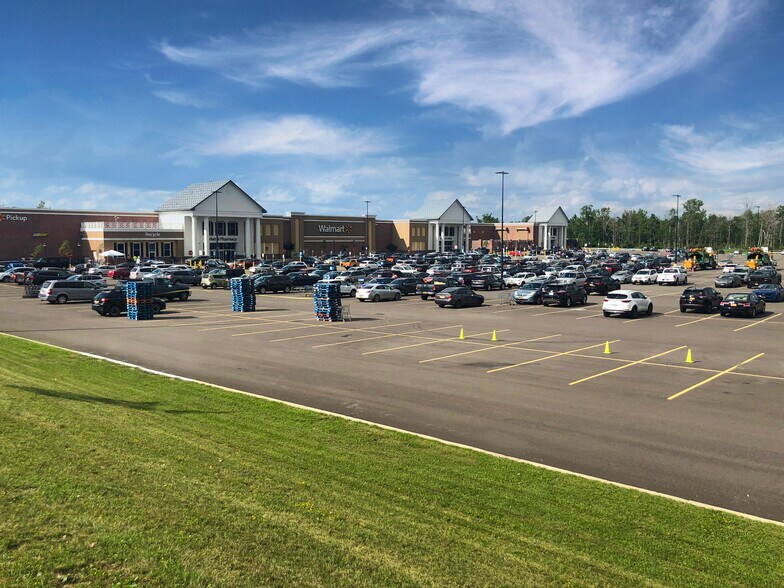 More Photos Of 5450 Southwestern Blvd, Hamburg Storefront For Lease