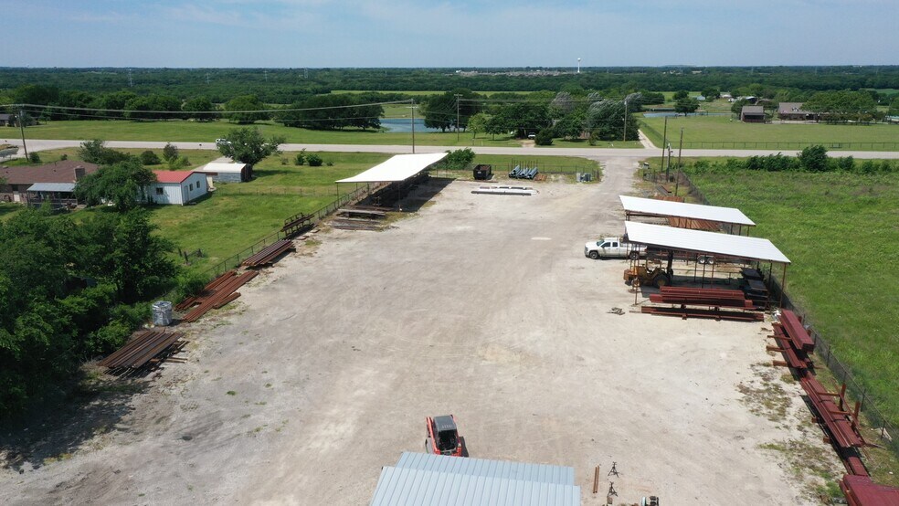 More Photos Of 8340 State Highway 78 N, Blue Ridge General Retail For Sale