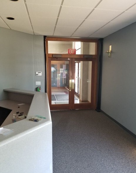 More Photos Of 885 Western Ave, Fond Du Lac Medical For Lease