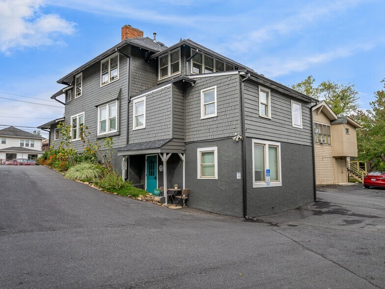 More Photos Of 339 Merrimon Ave, Asheville Office For Sale