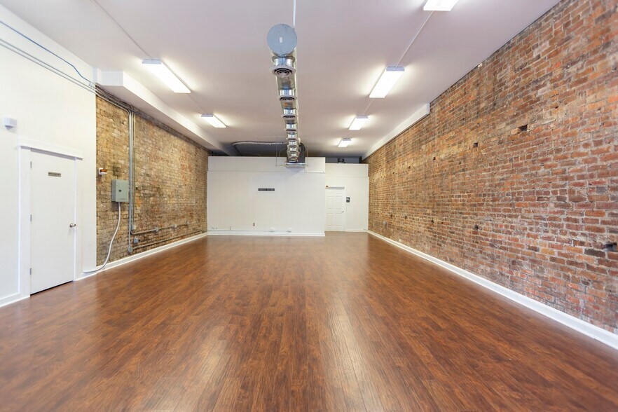 More Photos Of 347 Martin Luther King Jr Blvd, Savannah Storefront Retail Residential For Lease