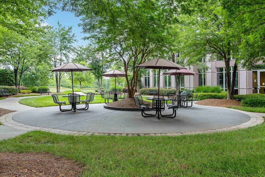 More Photos Of 3097 Satellite Blvd, Duluth Office For Lease