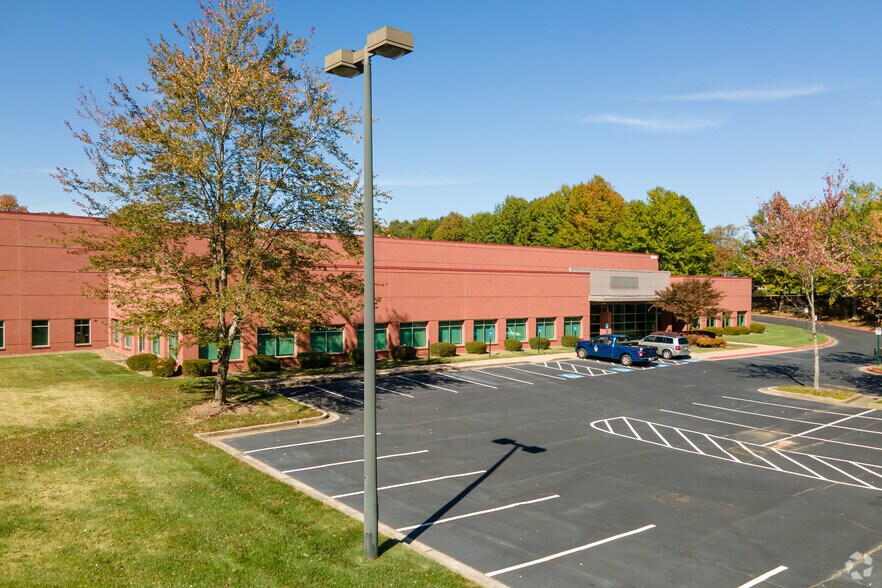 Primary Photo Of 1100 Cobb Place Blvd NW, Kennesaw Warehouse For Lease